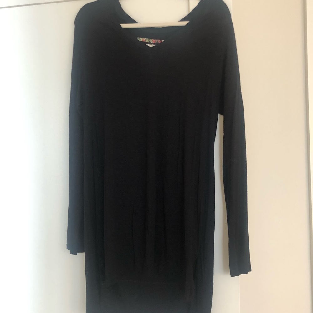 Black long sleeve dress